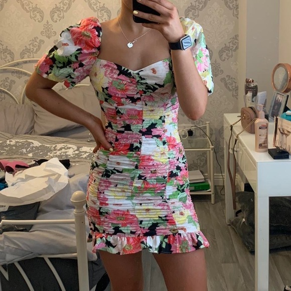 Zara Dresses & Skirts - Zara Floral Dress